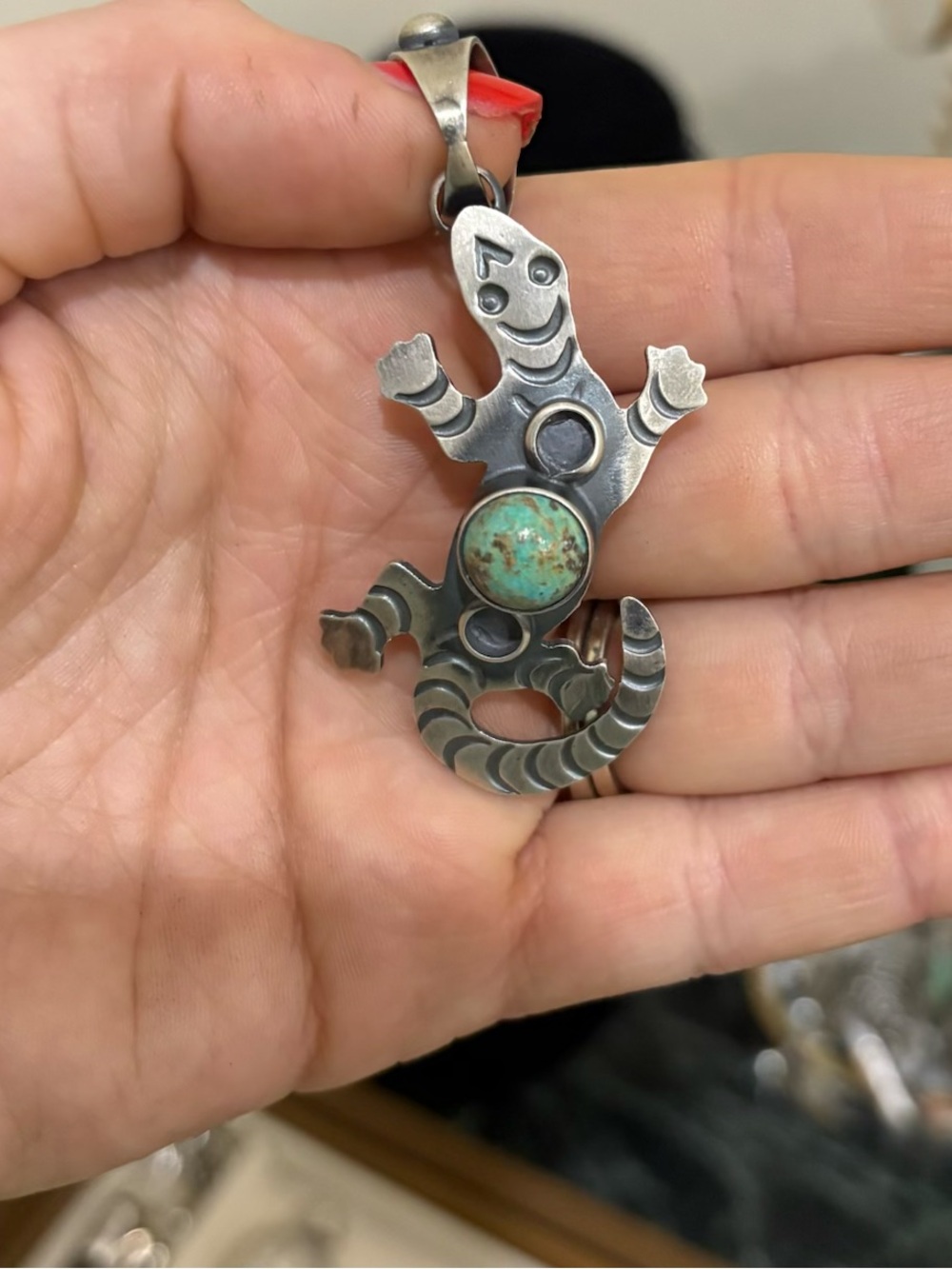 Chimney Butte Lizard Turquoise Pendant